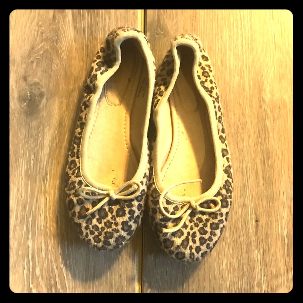 Cheetah print ballet flats